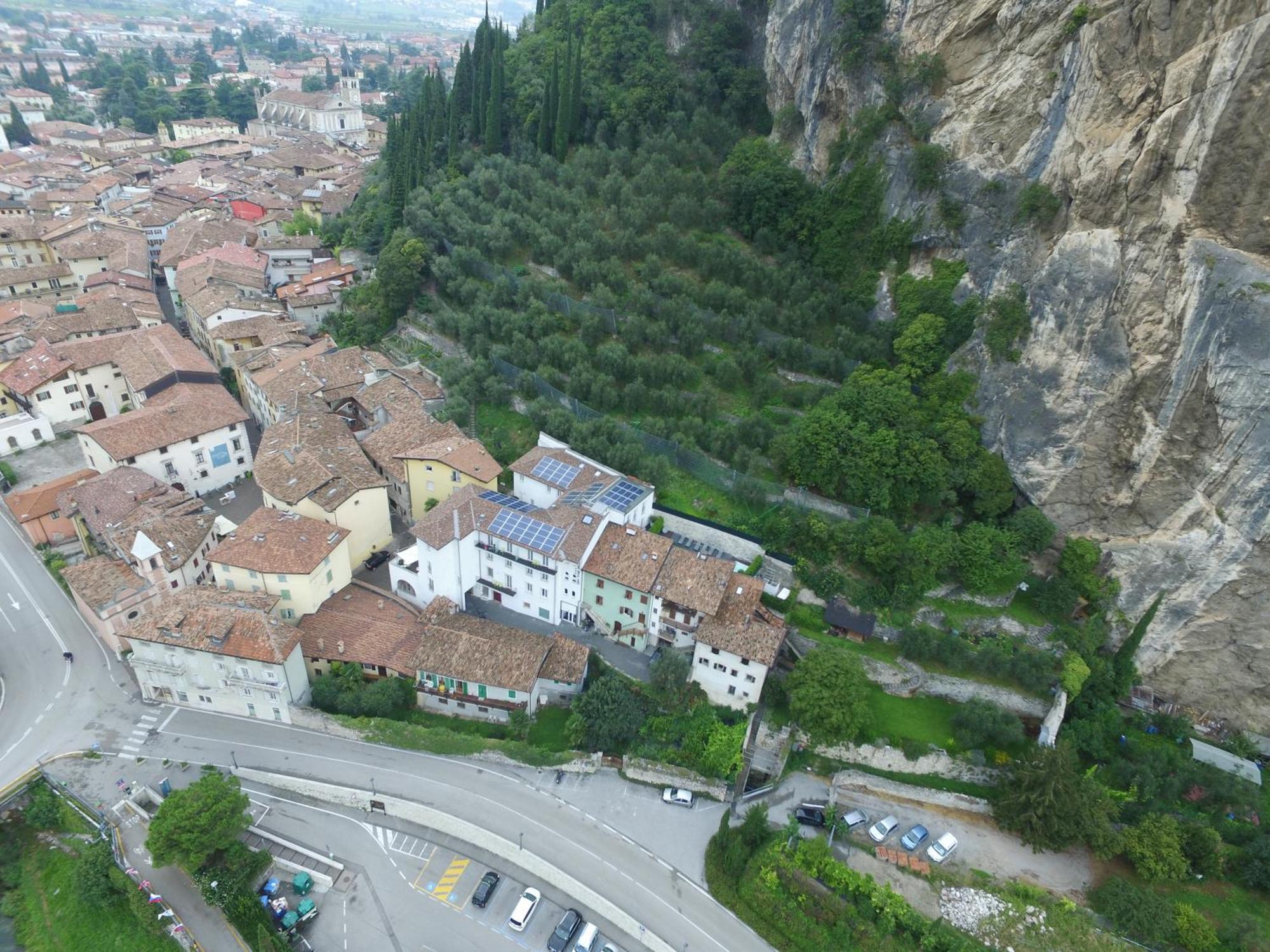 Hotel On The Rock Arco Zewnętrze zdjęcie